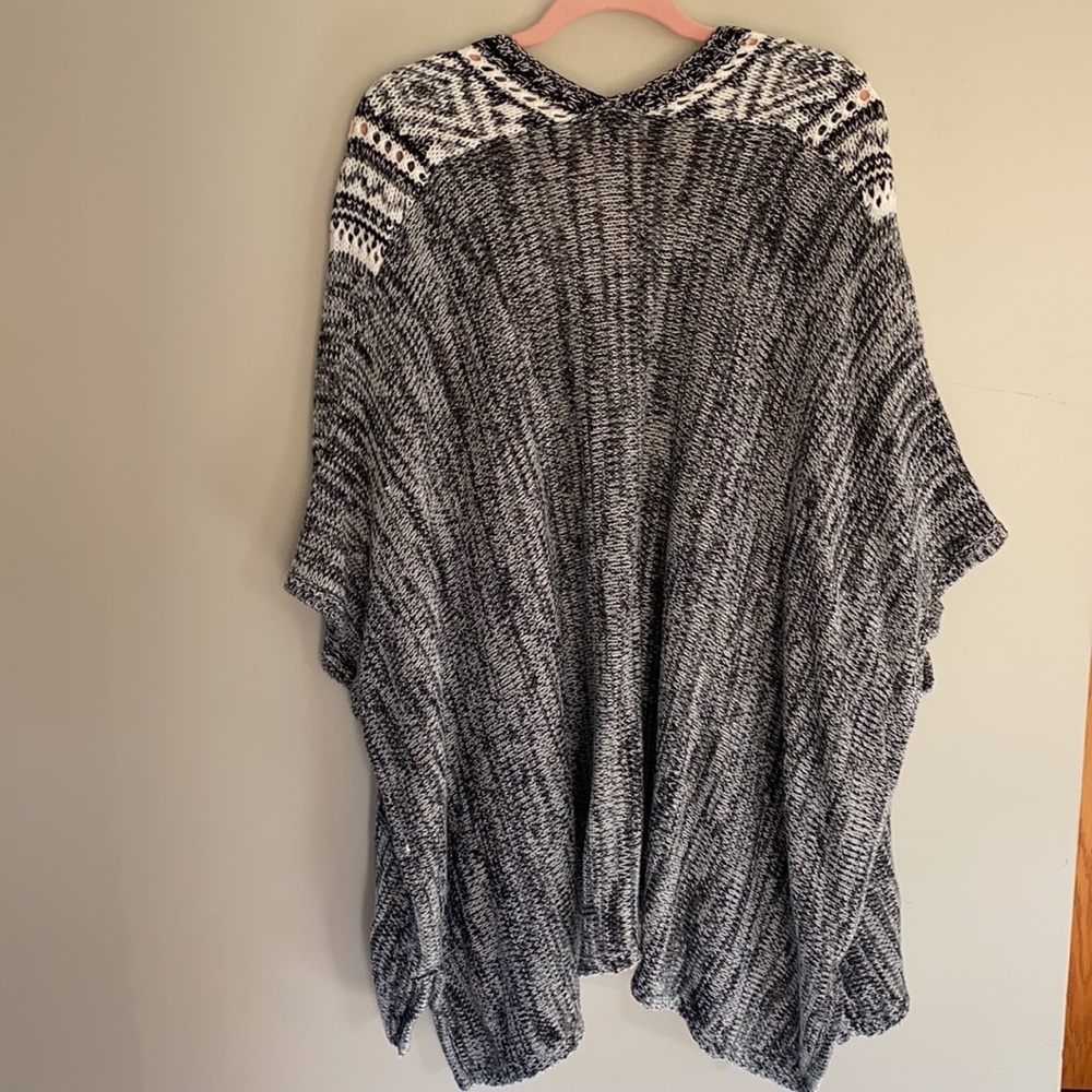 Express Aztec Cardigan - One Size - Picture 8 of 11